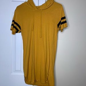 Yellow tall hooded tshirt